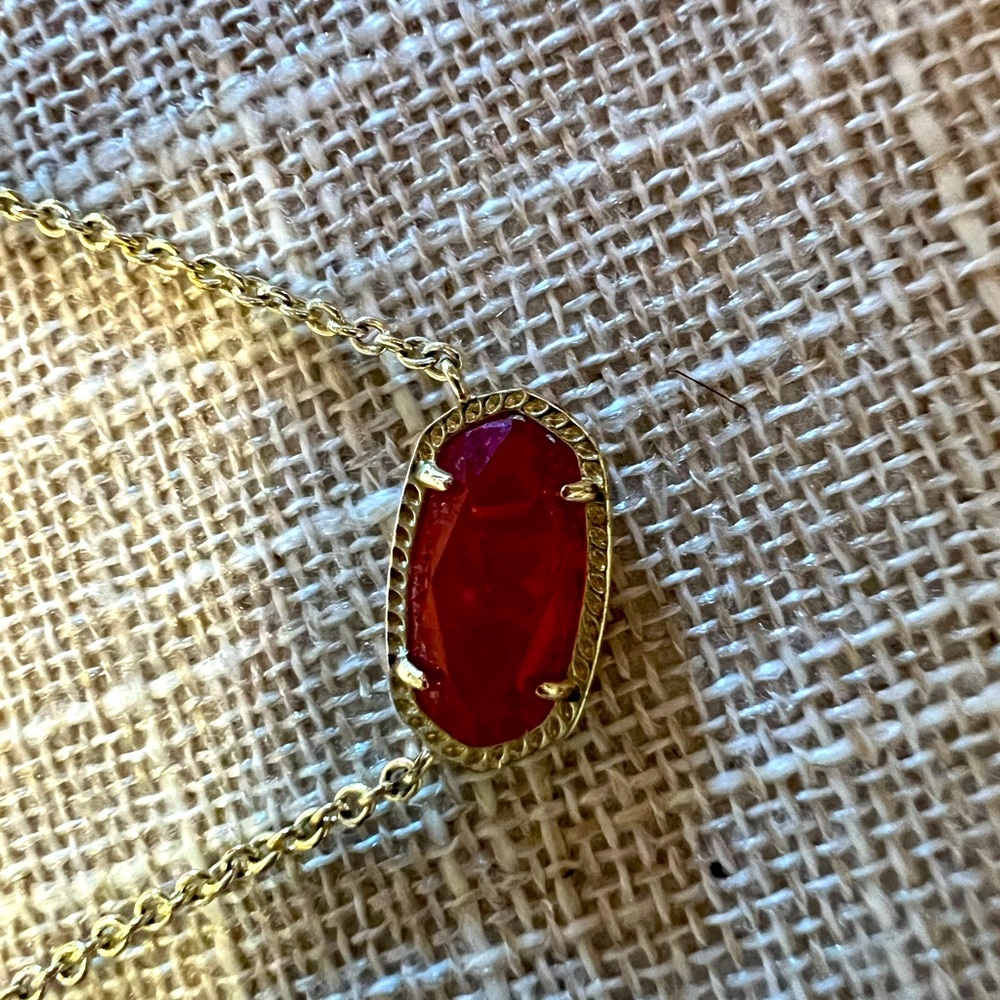KS necklace gold with ruby red gemstone. Short classic necklace.
